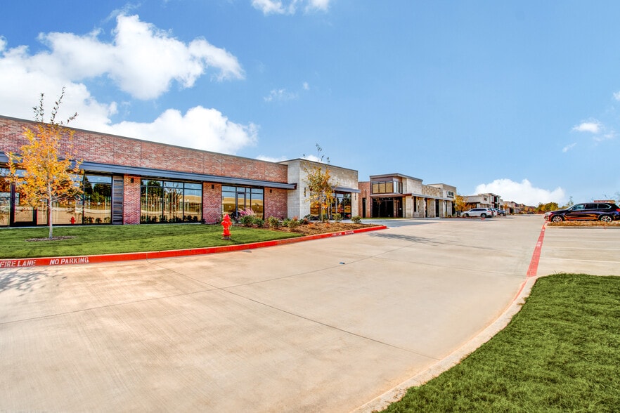 More Photos Of 113 E State Highway 121, Coppell Office For Sale