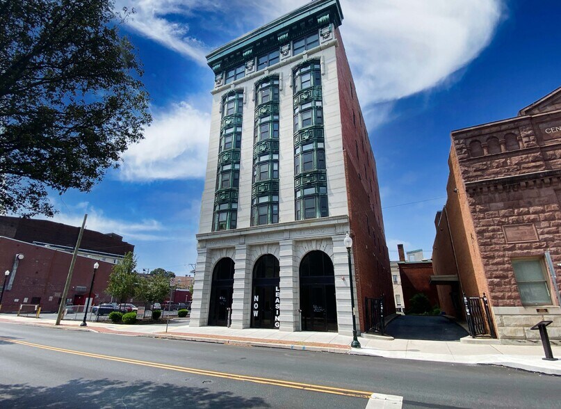 Primary Photo Of 1224 N 3rd St, Harrisburg Apartments For Sale