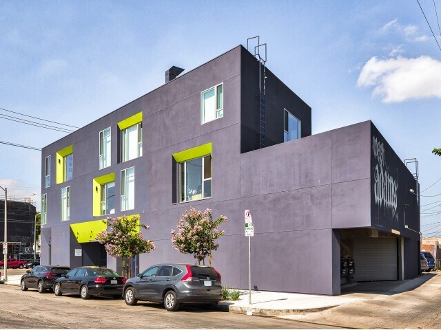 More Photos Of 5135 W Adams Blvd, Los Angeles Apartments For Lease