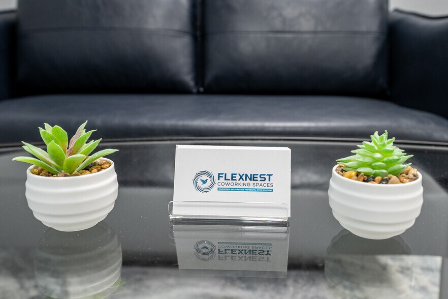 More Photos Of 4550 W 103rd St, Oak Lawn Unknown For Lease