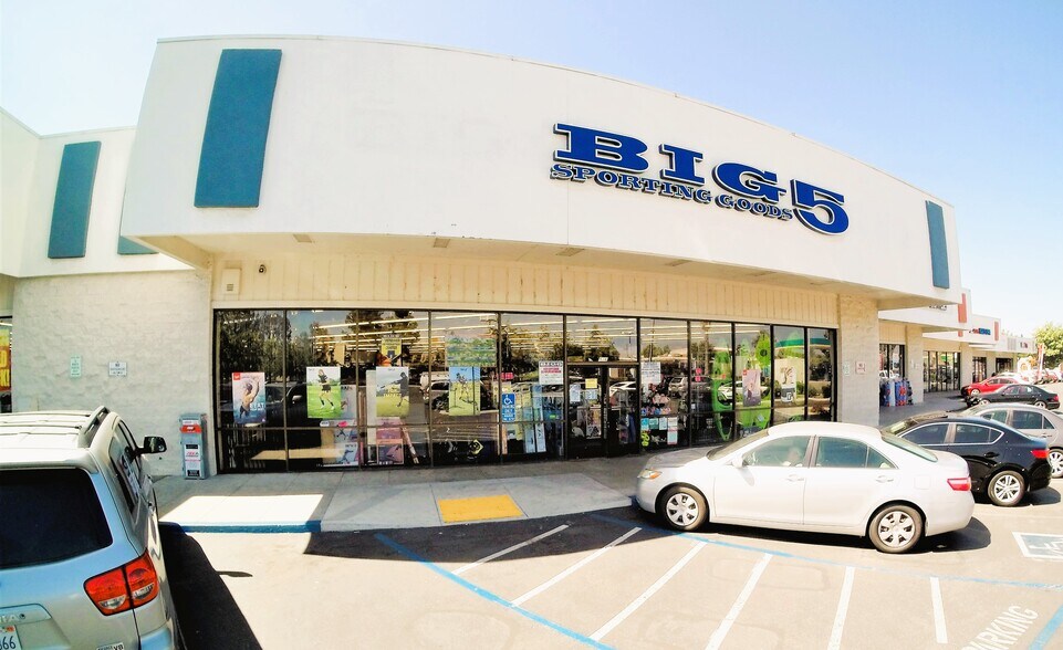 More Photos Of 944 Blossom Hill Rd, San Jose Unknown For Lease