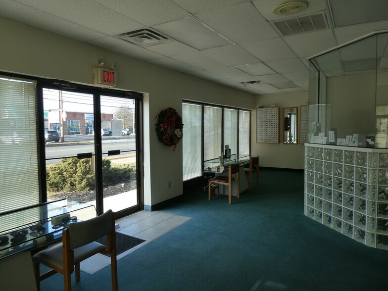 More Photos Of 310 S White Horse Pike, Somerdale Office For Lease