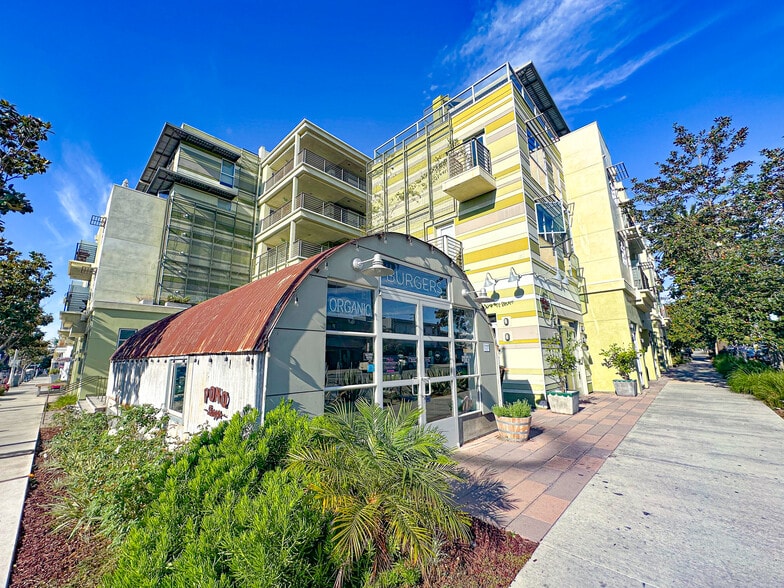 Primary Photo Of 829 Broadway, Santa Monica Freestanding For Lease