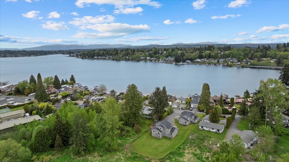 More Photos Of 930 Stitch Rd, Lake Stevens Apartments For Sale