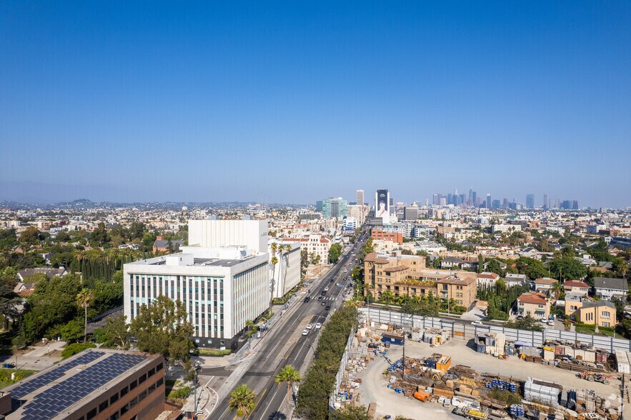 More Photos Of 4201 Wilshire Blvd, Los Angeles Loft Creative Space For Lease
