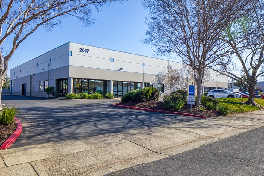 More Photos Of ,  Unknown For Sale