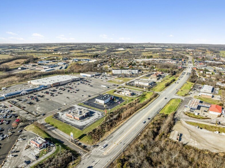 More Photos Of 408 Market Square Dr, Maysville Restaurant For Sale