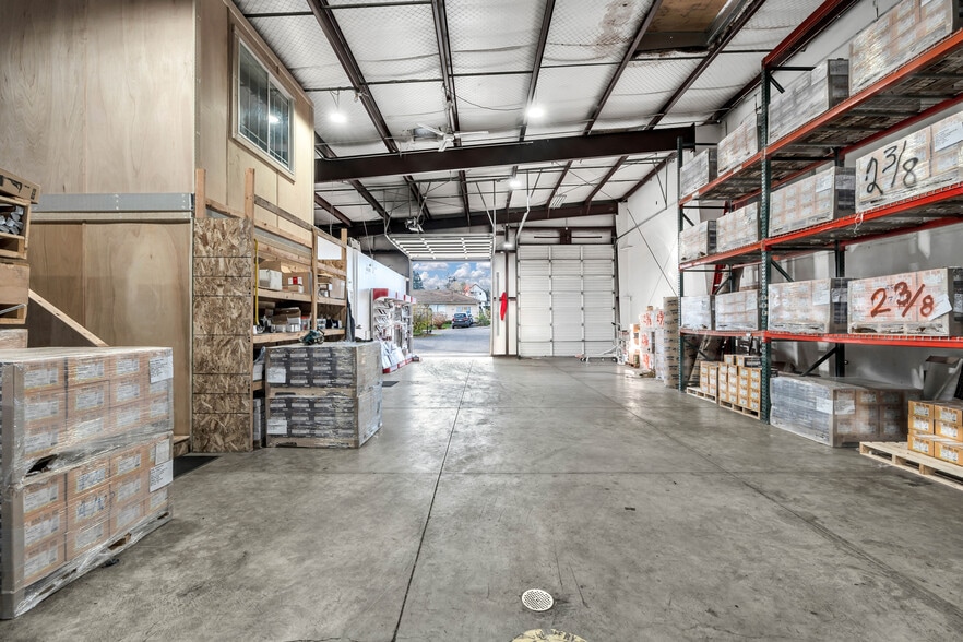More Photos Of 15464 SE 94th Ave, Clackamas Industrial For Sale