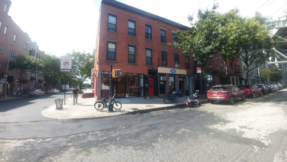 Primary Photo Of 474 Smith St, Brooklyn Daycare Center For Lease