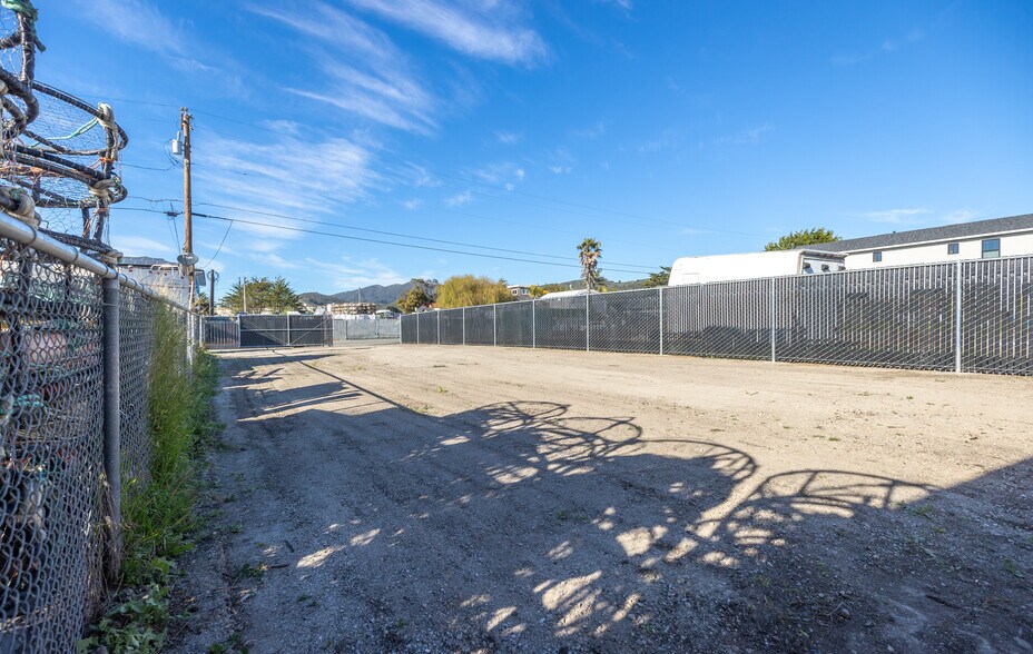 More Photos Of 339 Princeton Avenue, Half Moon Bay Land For Lease