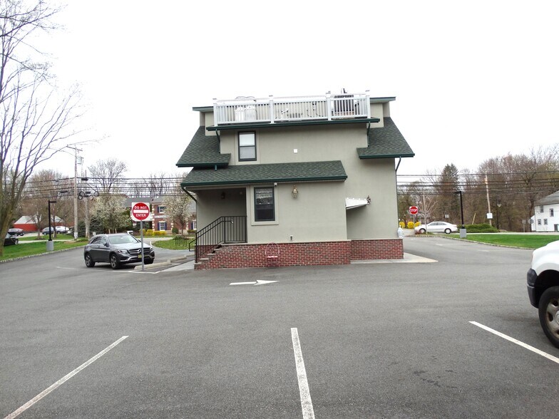 More Photos Of 437 Main Rd, Towaco Restaurant For Sale