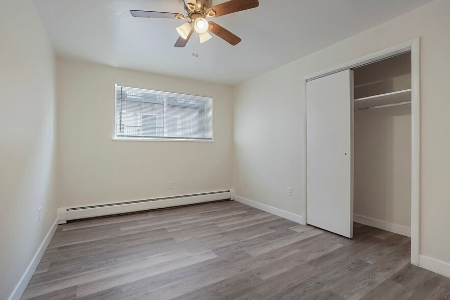 More Photos Of 1677 Geneva St, Aurora Apartments For Sale