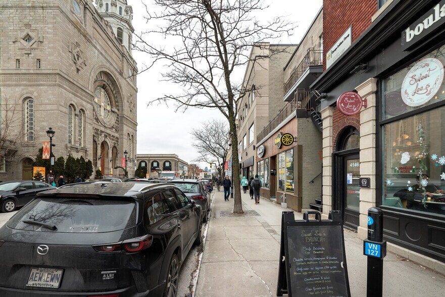 More Photos Of 227 Rue Galt, Verdun Office For Lease