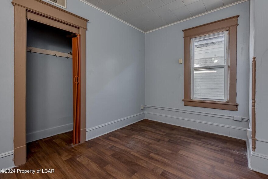 More Photos Of 215 George Ave, Wilkes Barre Storefront Retail Residential For Sale