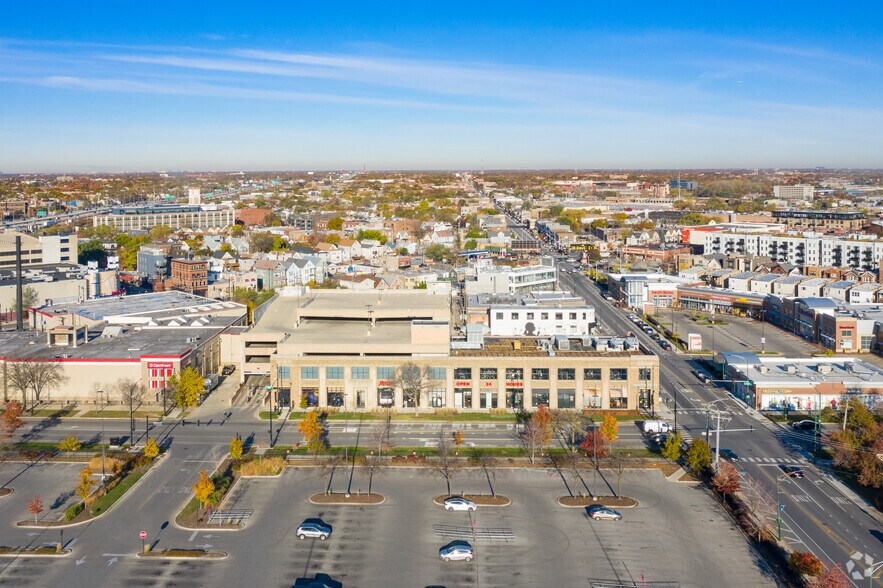 More Photos Of 2700 N Elston Ave, Chicago Freestanding For Lease