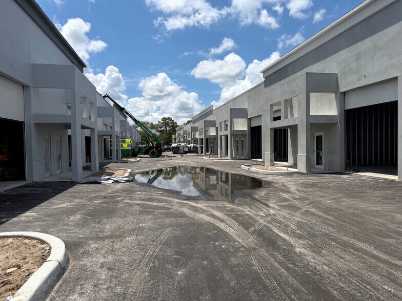 More Photos Of 11075 Tamiami Trl E, Naples Flex For Sale