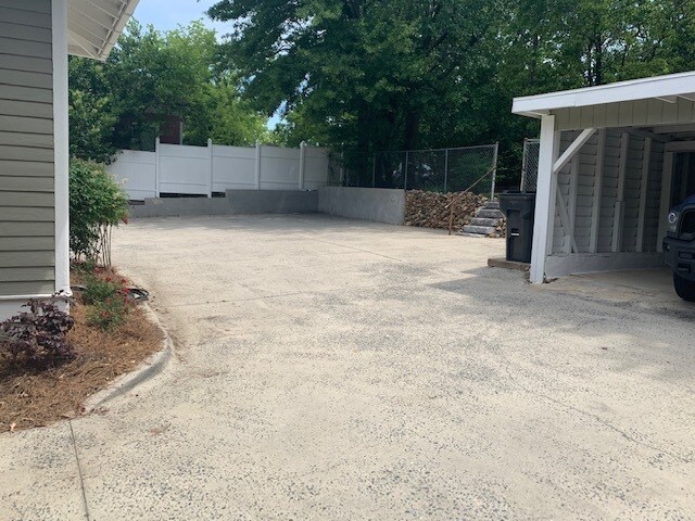 More Photos Of 173 Pierce Ave, Macon-Bibb Office Residential For Lease