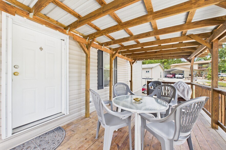 More Photos Of 141 County Road 851, Elizabeth Hotel For Sale