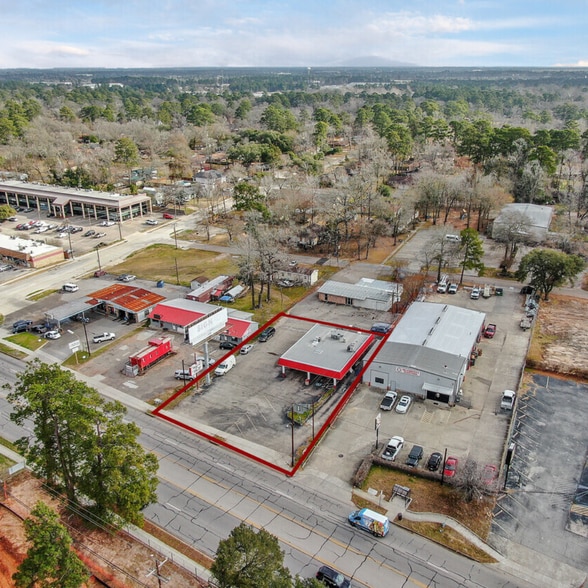 More Photos Of 1612 N Frazier St, Conroe Fast Food For Lease