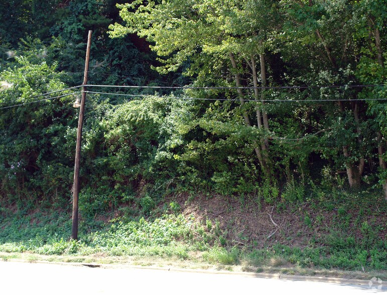 More Photos Of 1935 Hendersonville Rd, Asheville Land For Sale