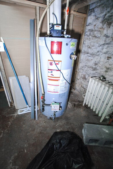 More Photos Of 34 E 25th St, Baltimore Office Residential For Sale