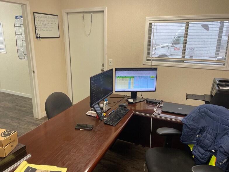 More Photos Of 11919 Sara Rd, Laredo Land For Lease