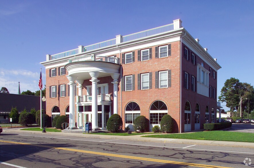 More Photos Of 80 N Main St, Mansfield Bank For Lease