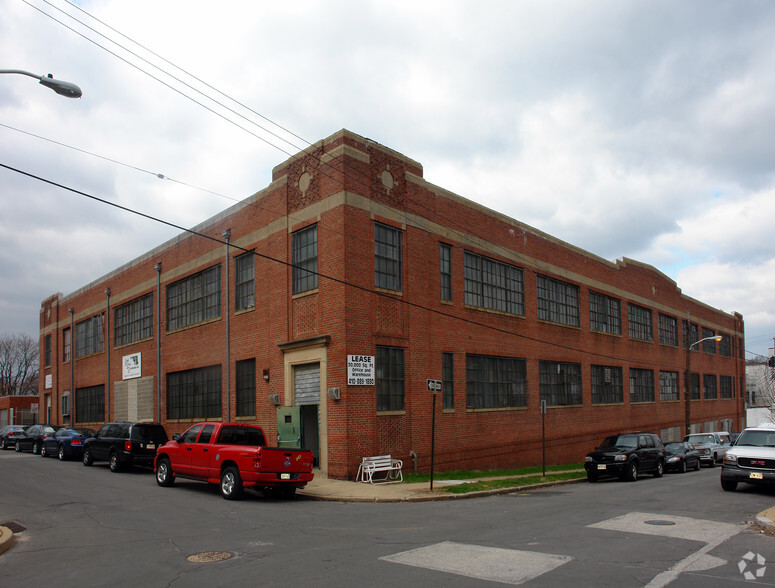 Primary Photo Of 3110 Elm Ave, Baltimore Industrial For Sale