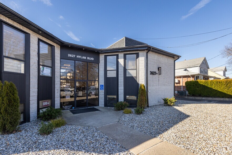 More Photos Of 2627 Hylan Blvd, Staten Island Medical For Lease