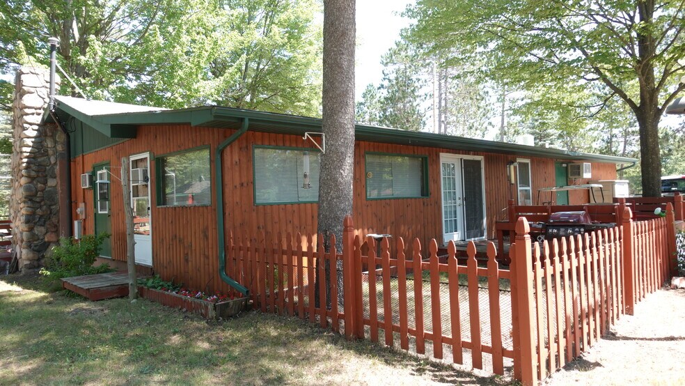 More Photos Of 1215 W 8th St, Mio Hospitality For Sale