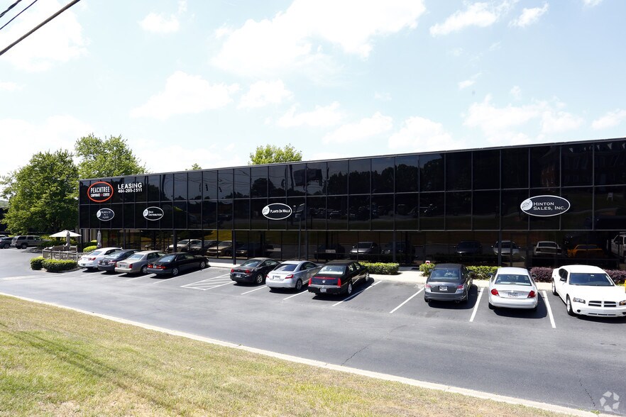 More Photos Of 6649 Peachtree Industrial Blvd, Norcross Unknown For Lease
