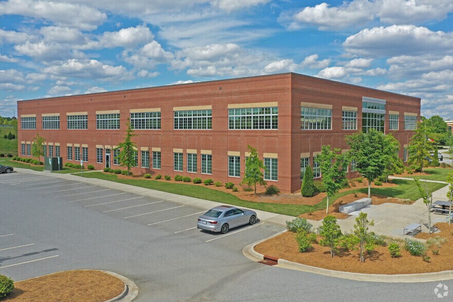 More Photos Of 2485 Penny Rd, High Point Office For Lease