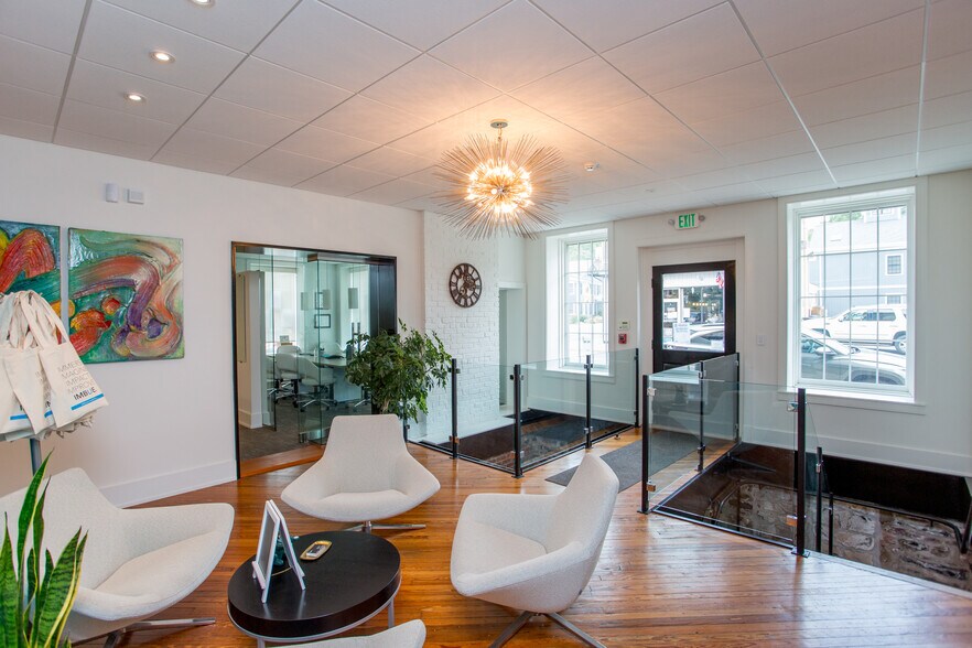 More Photos Of 71-75 N Main St, Lambertville Apartments For Lease