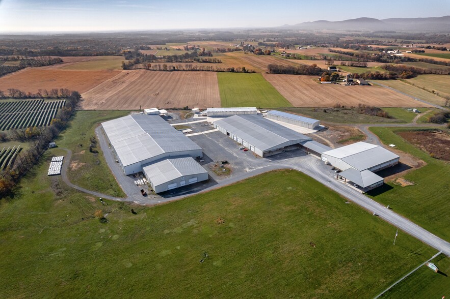 Primary Photo Of 6100 Buchanan Trl W, Mercersburg Manufacturing For Lease