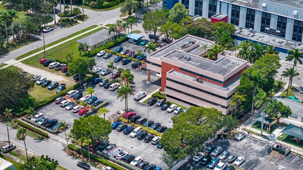 More Photos Of 151 NW 11th St, Homestead Medical For Sale