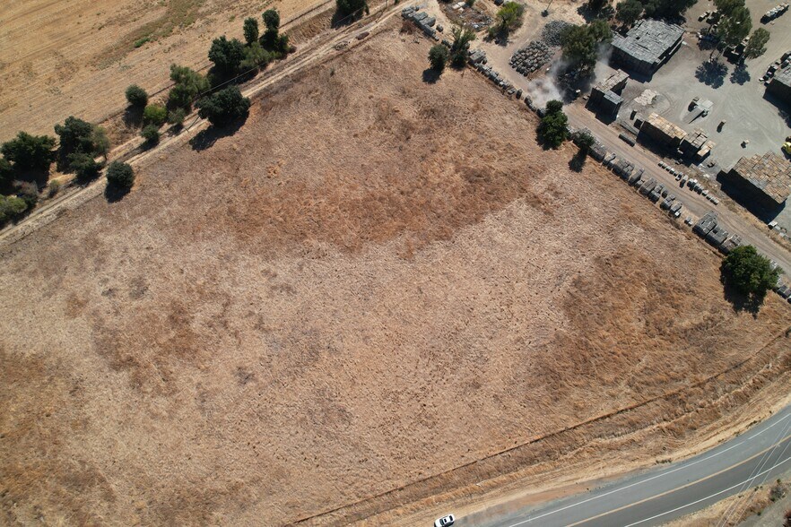 More Photos Of Boessow Rd, Galt Land For Sale