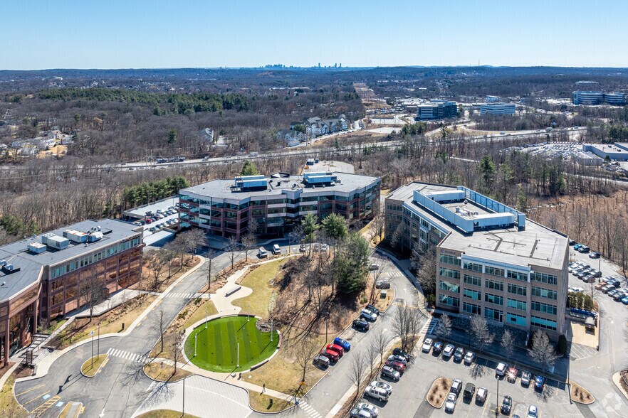 More Photos Of 35 Corporate Dr, Burlington Office For Lease