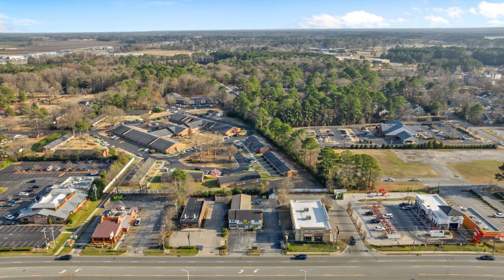 More Photos Of 512 N Berkeley Blvd, Goldsboro Auto Repair For Lease