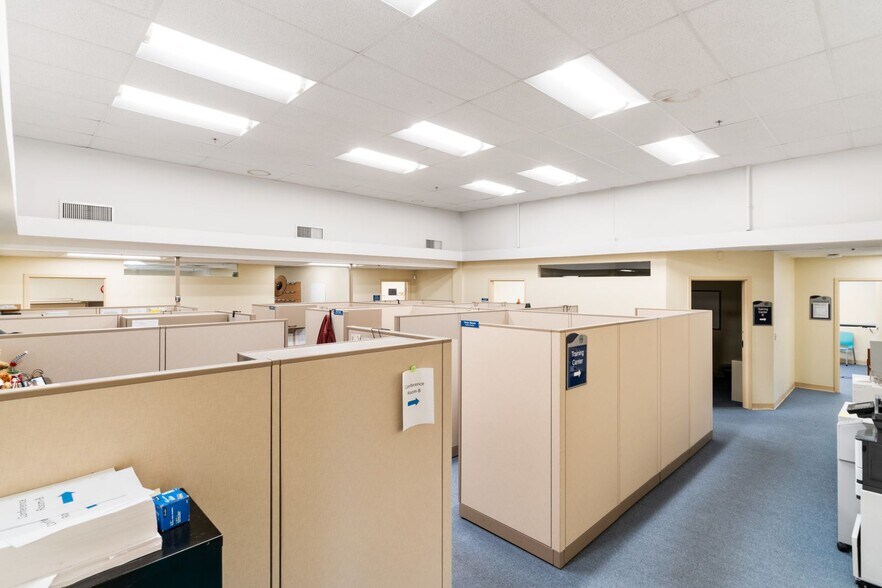 More Photos Of 629 Centre St, Brockton Office For Lease