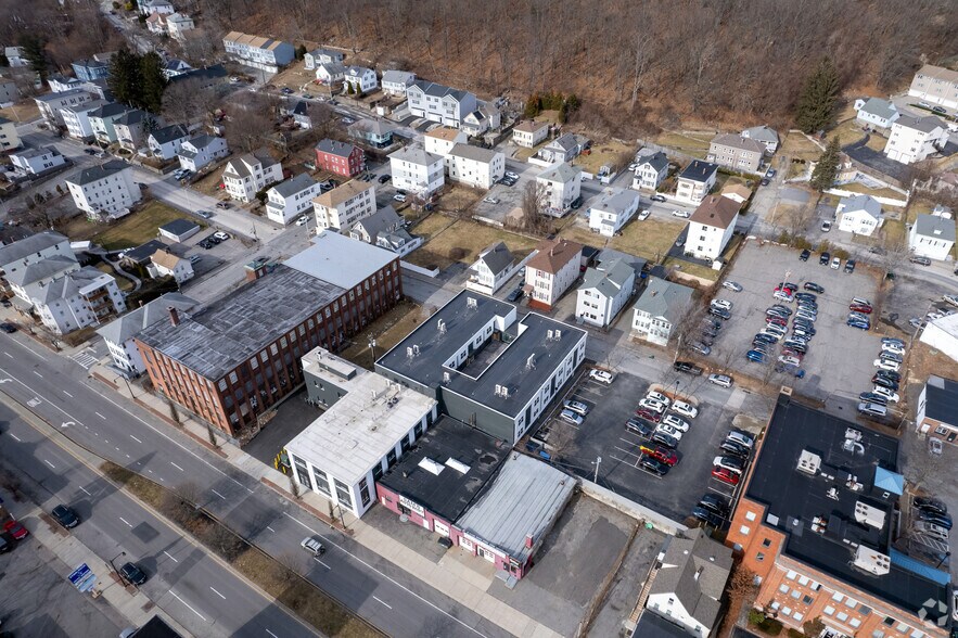 More Photos Of 316 Shrewsbury St, Worcester Office For Lease