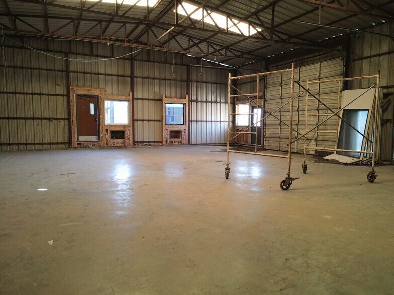 More Photos Of 4400 Preston Rd, Frisco Warehouse For Lease