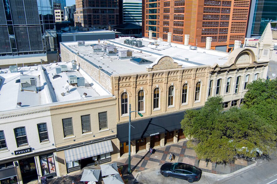 More Photos Of 316-318 Congress Ave, Austin Office For Sale
