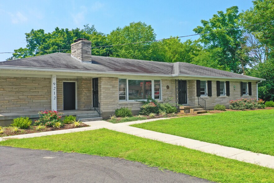 More Photos Of 9212 Preston Hwy, Louisville Office For Sale