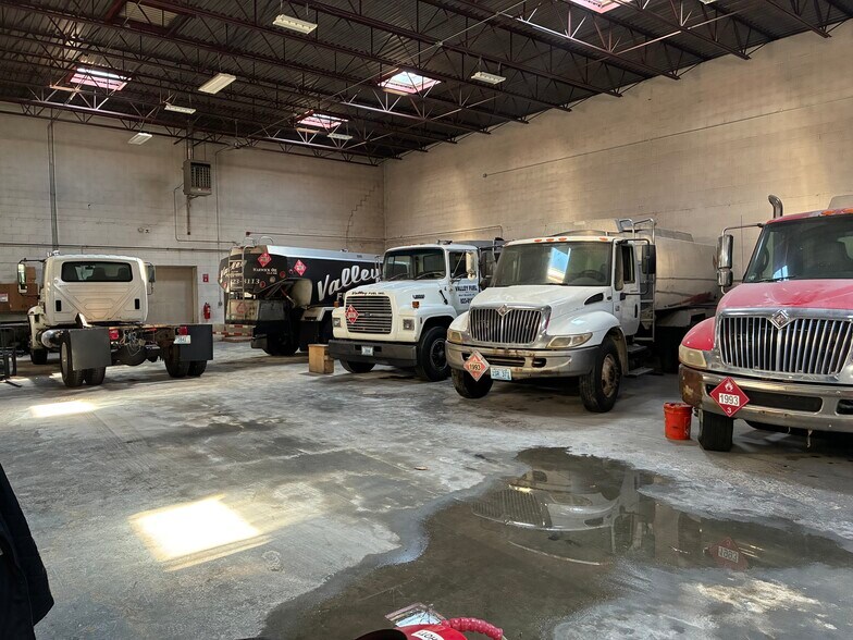 More Photos Of 1343 Main St, West Warwick Manufacturing For Lease