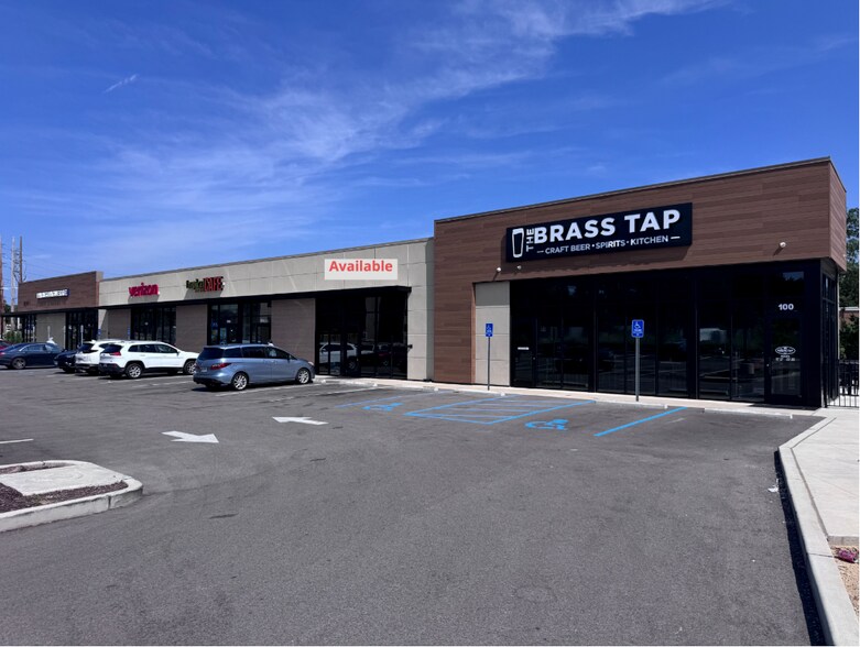 Primary Photo Of 9091 Olive Blvd, Olivette Storefront For Lease