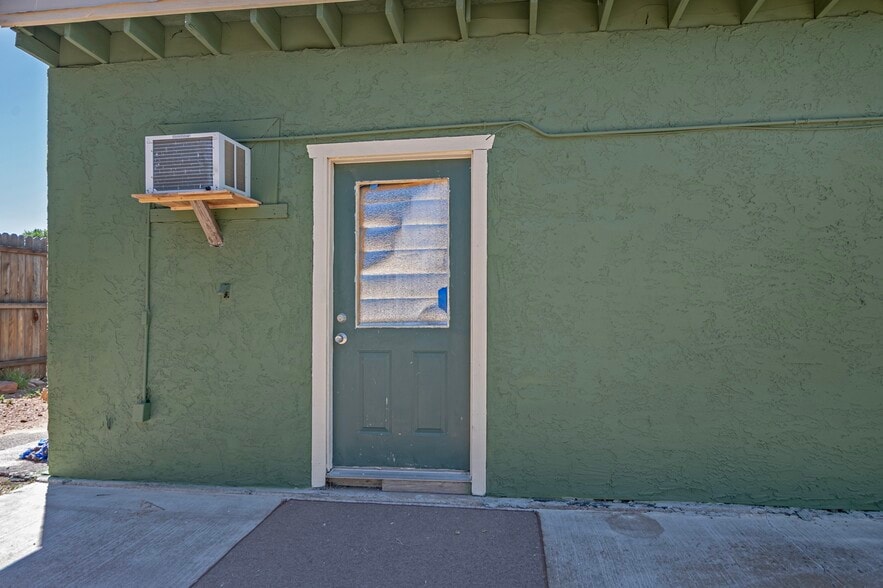 More Photos Of 520 W Main St, Payson Storefront Retail Residential For Sale
