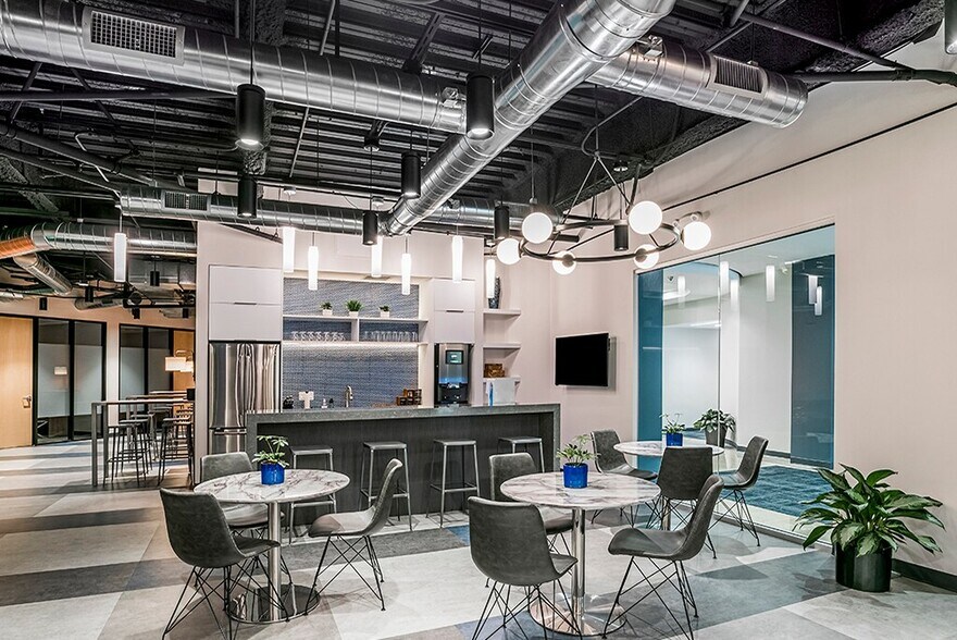More Photos Of 2829 Townsgate Rd, Westlake Village Coworking Space