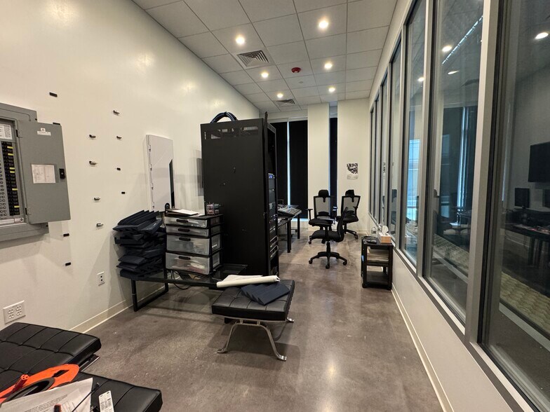 More Photos Of 2-20 Merrimack St, Haverhill Office For Sale
