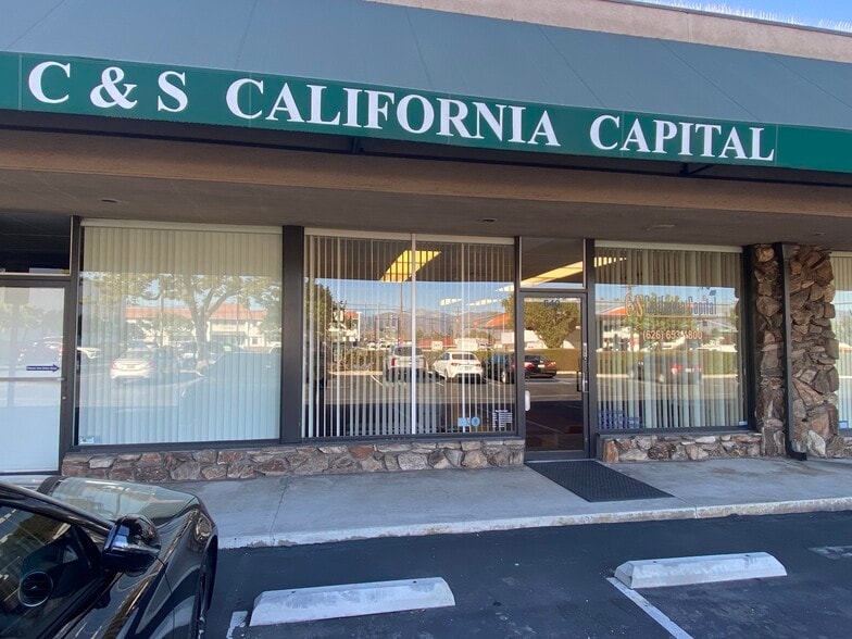More Photos Of 620-648 S Barranca Ave, Covina Office For Lease