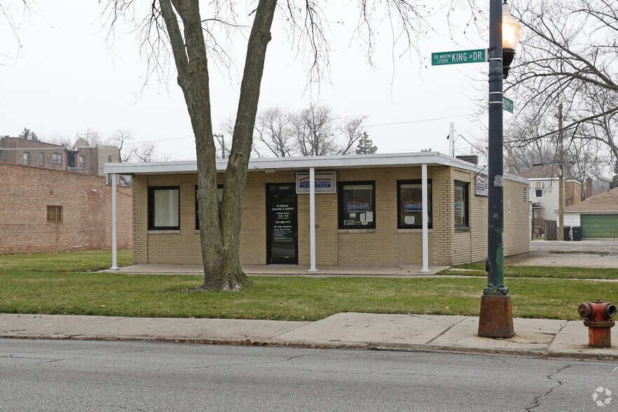 More Photos Of 8200 S King Dr, Chicago Office Residential For Sale